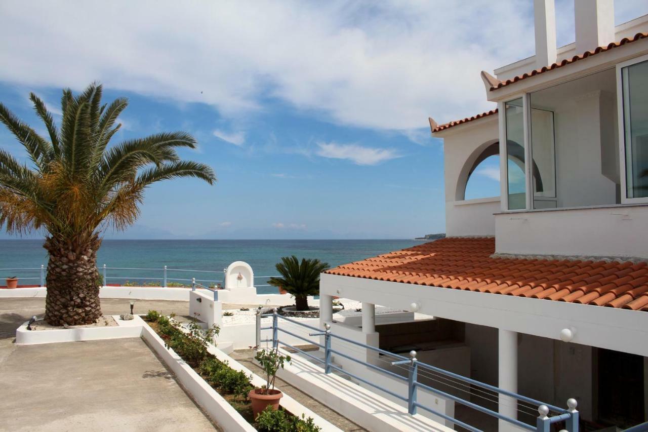 Appartement El Mar à Kómboi Extérieur photo